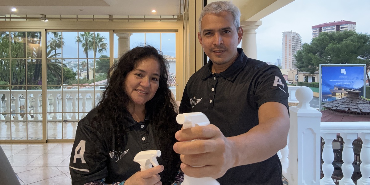 Servicio de Limpieza Detallada  team photo